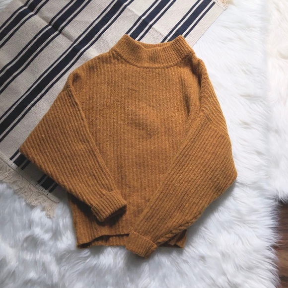 levi’s ochre yellow batwing sweater M - Picture 1 of 6
